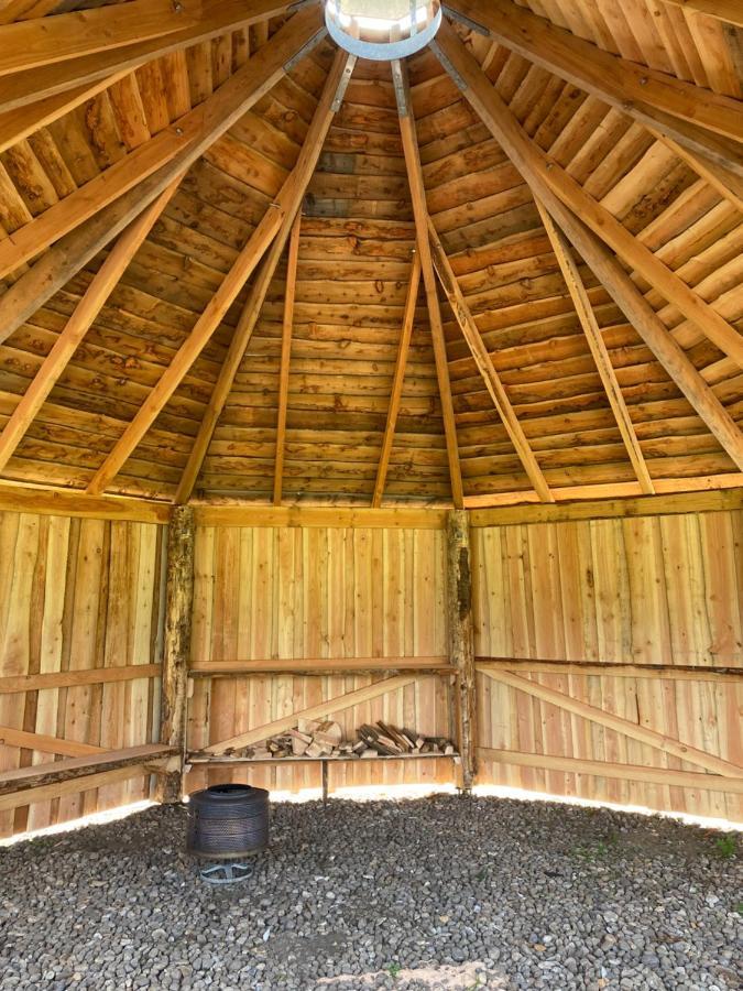 Kroghs Tiny Houses - Hyttebyen グランストゥ エクステリア 写真