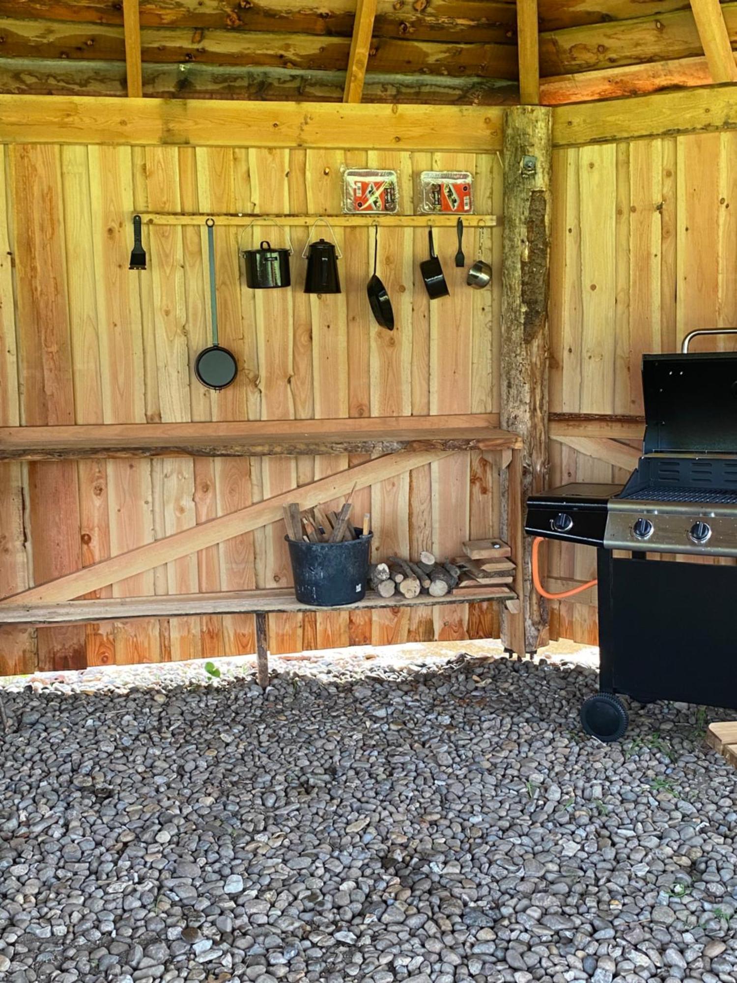 Kroghs Tiny Houses - Hyttebyen グランストゥ エクステリア 写真