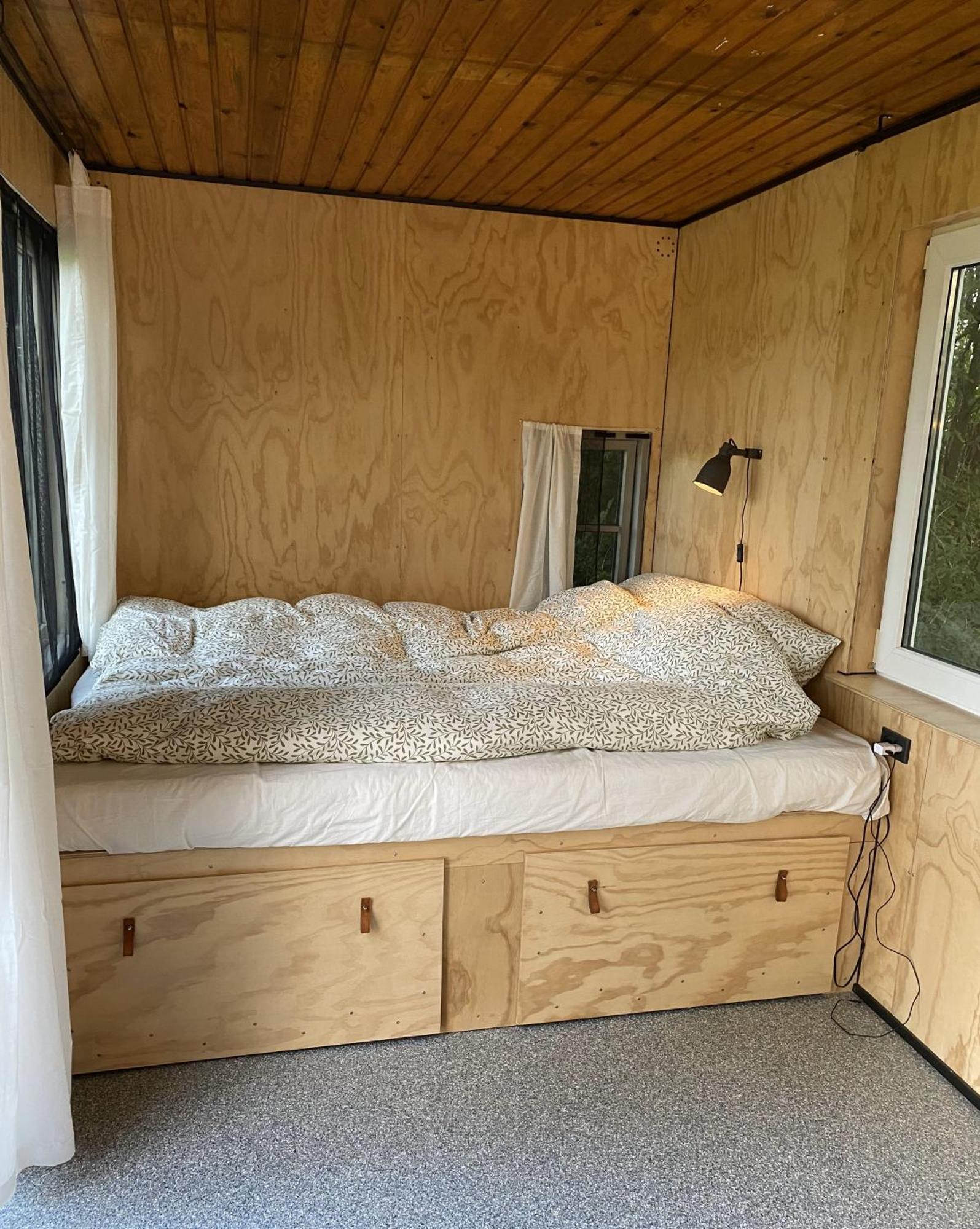 Kroghs Tiny Houses - Hyttebyen グランストゥ エクステリア 写真